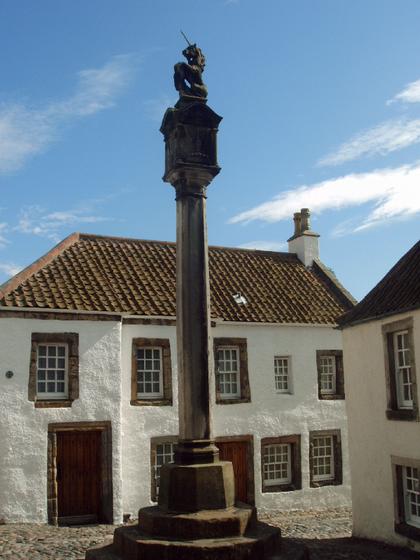 Culross Mercat Cross